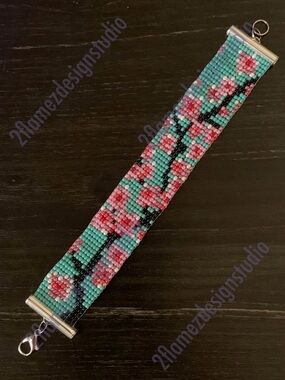 Handmade Seed Bead ‘Blossom’ Bracelet - 7”